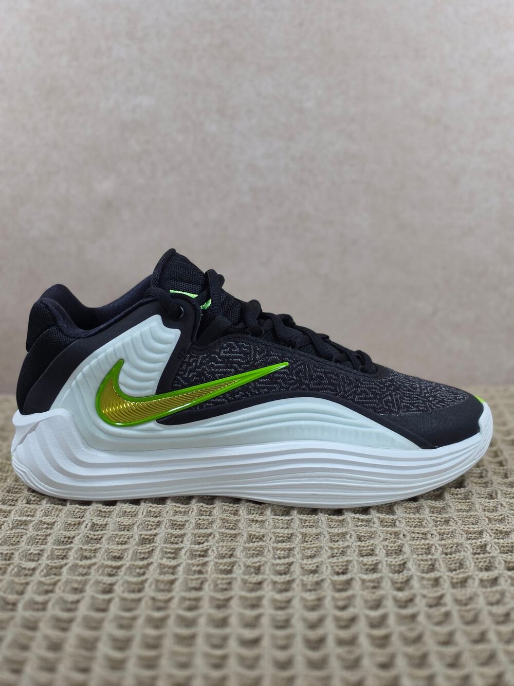 Nike Giannis Freak 7 Men’s 8 Black Luminous Green – Brand New (No Lid)
